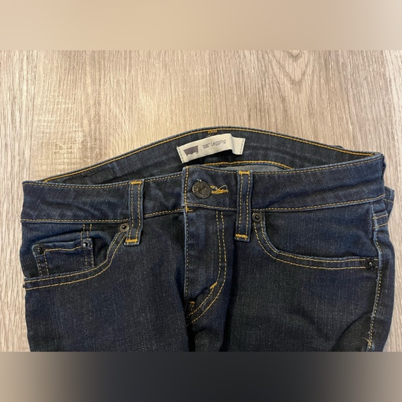 Levi’s 535 women’s jeans. Size 25 women’s. Dark blue - Picture 3 of 4